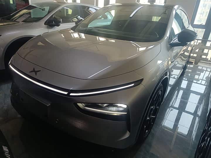 Фото 1 - XPeng G7