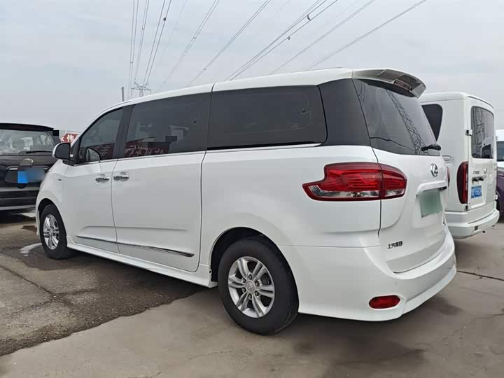 Фото 5 - Maxus G10