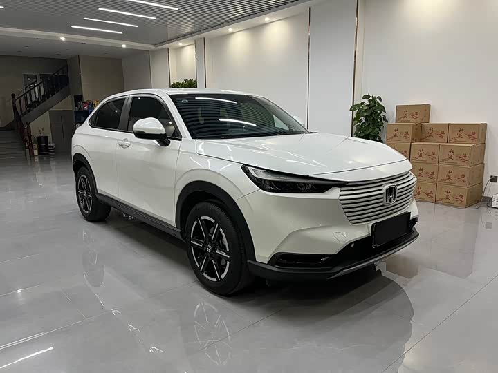 Фото 3 - Honda Vezel