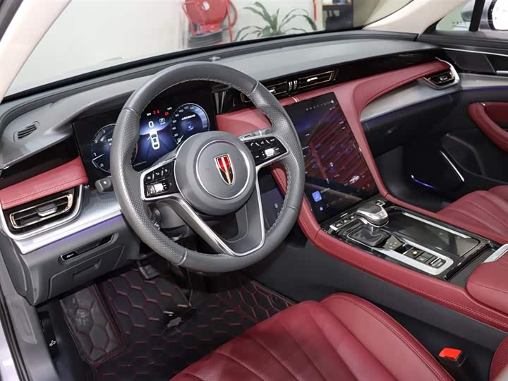 Фото 9 - Hongqi H5