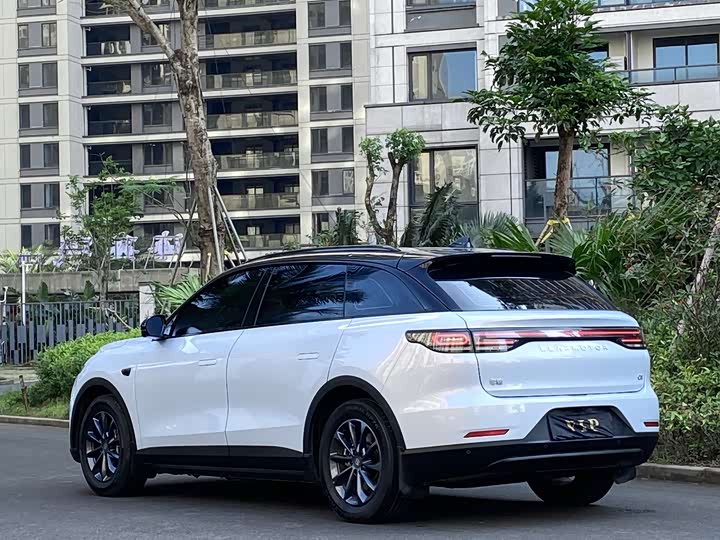 Фото 7 - Leapmotor C11