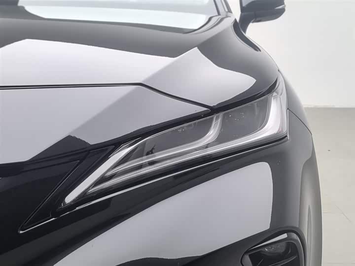 Фото 7 - Toyota Venza