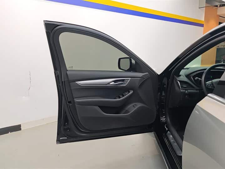 Фото 7 - Cadillac CT5