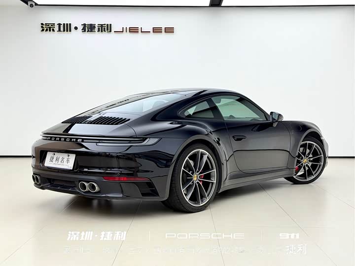 Фото 6 - Porsche 911