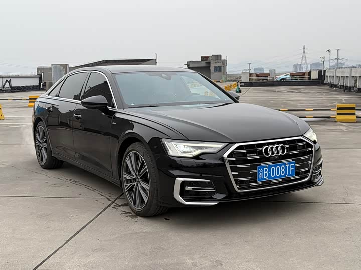 Фото 3 - Audi A6L