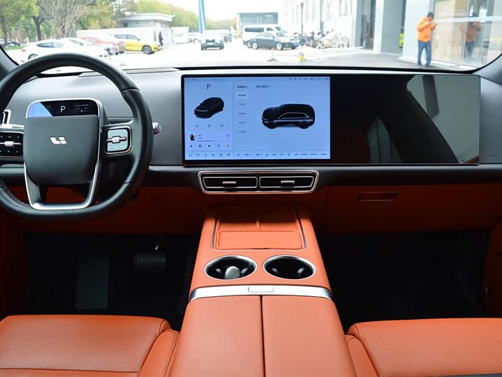 Фото 8 - LiXiang L7