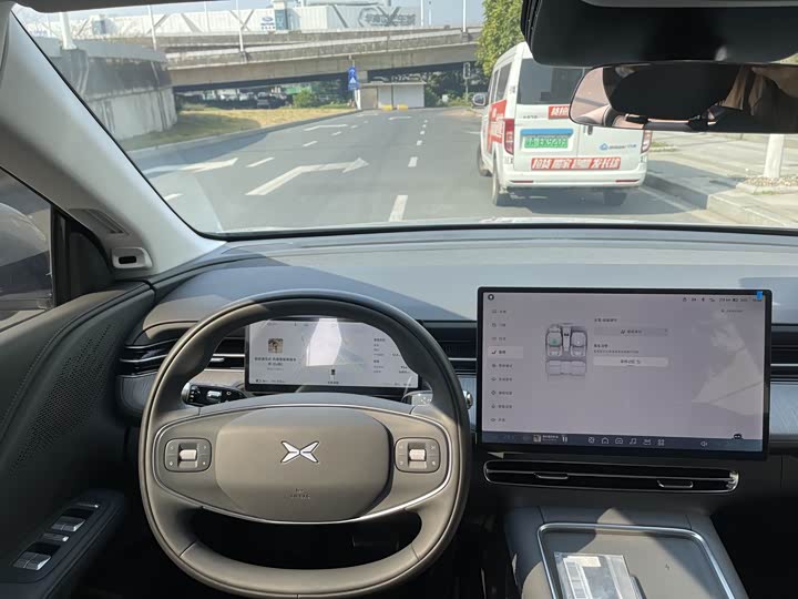 Фото 9 - XPeng G6