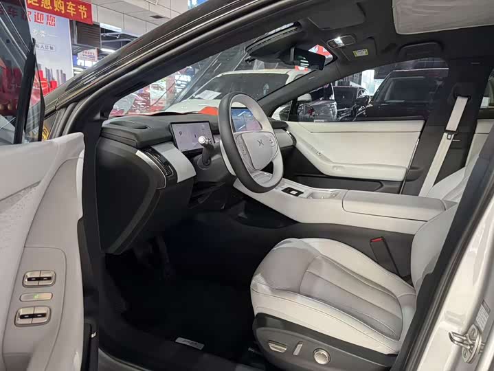 Фото 4 - XPeng F57