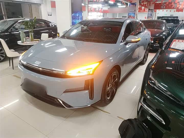 Фото 5 - Geely Galaxy L6