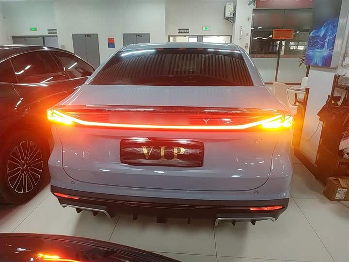 Фото 6 - Geely Galaxy L6