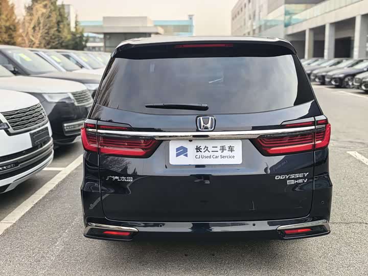 Фото 5 - Honda Odyssey