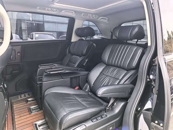 Фото 7 - Honda Odyssey