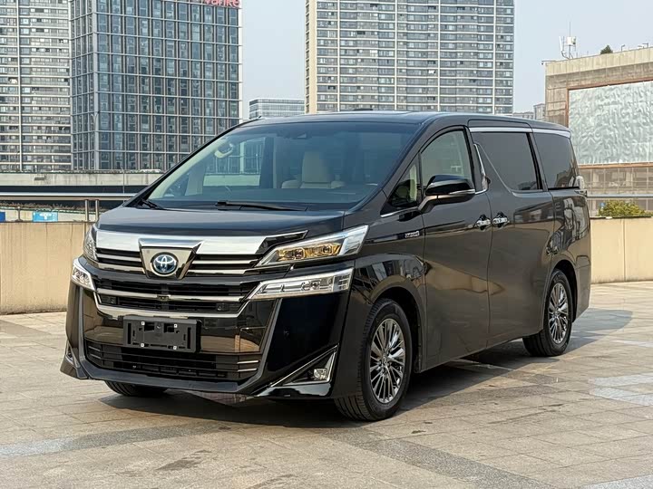 Фото 1 - Toyota Vellfire