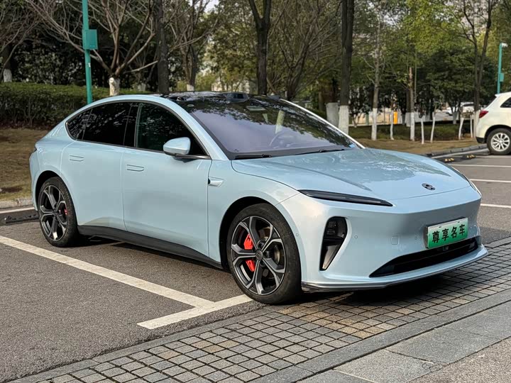 Фото 3 - Nio ET5