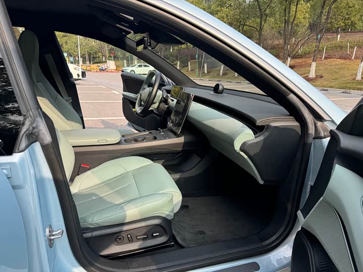 Фото 9 - Nio ET5