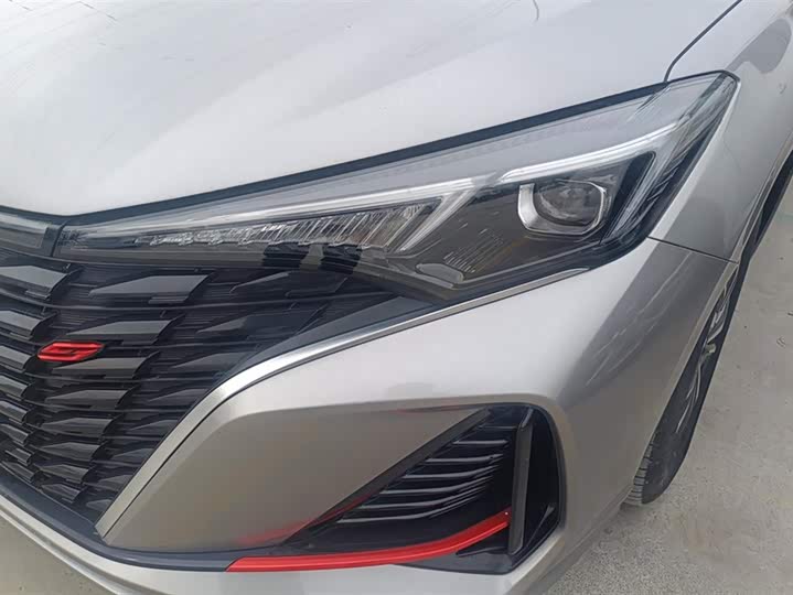 Фото 5 - Changan Eado Plus