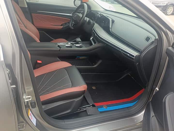 Фото 8 - Changan Eado Plus