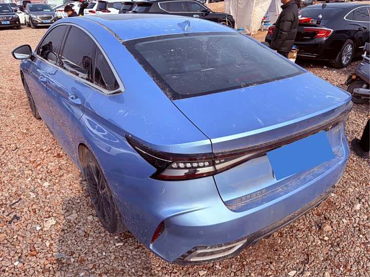 Фото 6 - Chery Arrizo 8