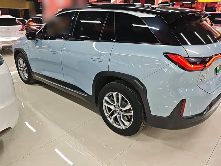 Фото 5 - Nio ES6