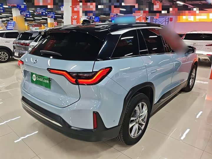 Фото 7 - Nio ES6