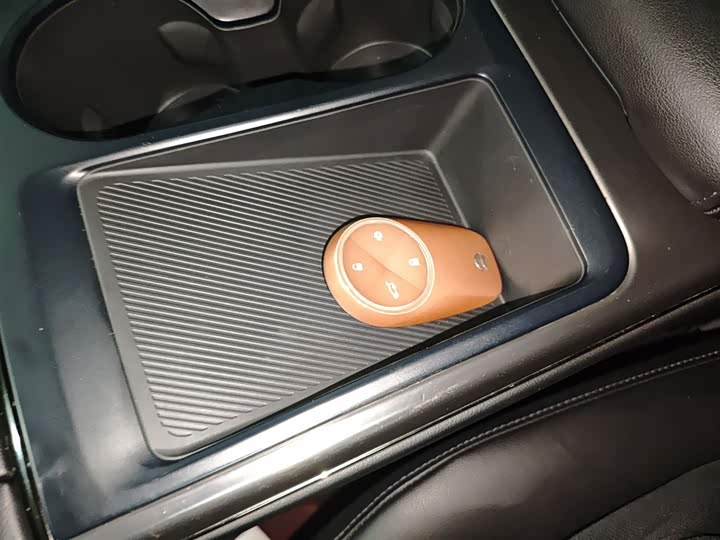 Фото 9 - Nio ES6