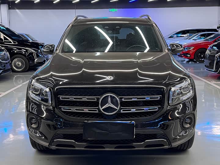 Фото 2 - Mercedes-Benz GLB-Class