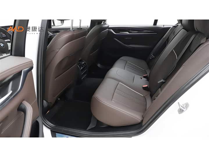 Фото 7 - BMW 5 Series