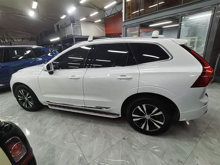 Фото 5 - Volvo XC60