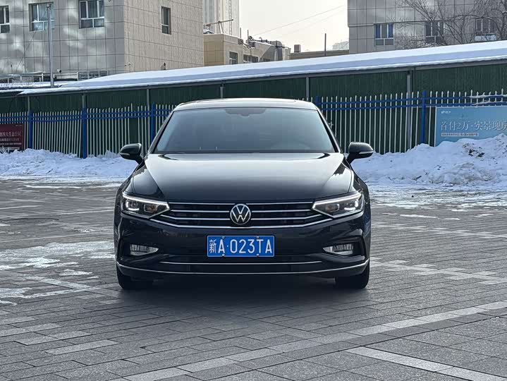 Фото 2 - Volkswagen Magotan