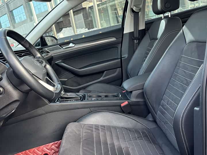 Фото 4 - Volkswagen Magotan