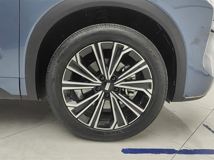 Фото 6 - Geely Galaxy Starship 7