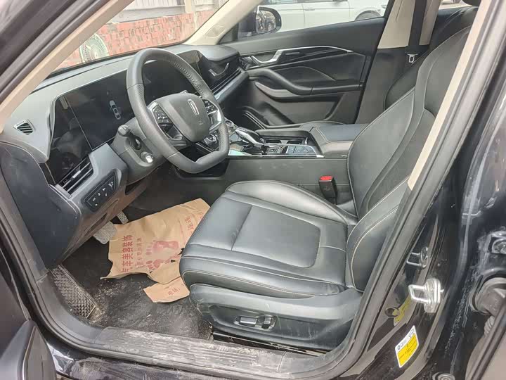 Фото 6 - Bestune B70