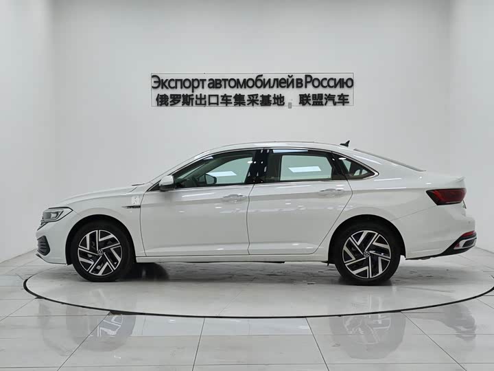 Фото 4 - Volkswagen Sagitar L