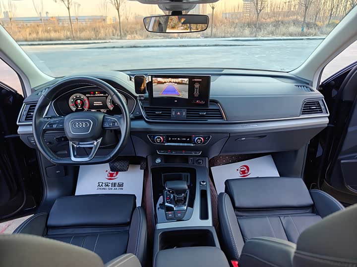 Фото 5 - Audi Q5L