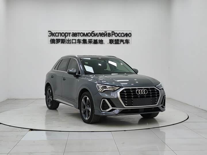 Фото 1 - Audi Q3