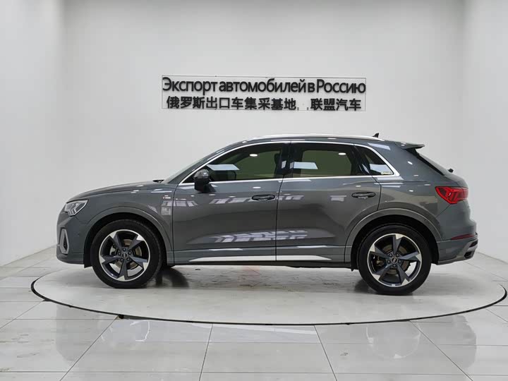 Фото 7 - Audi Q3