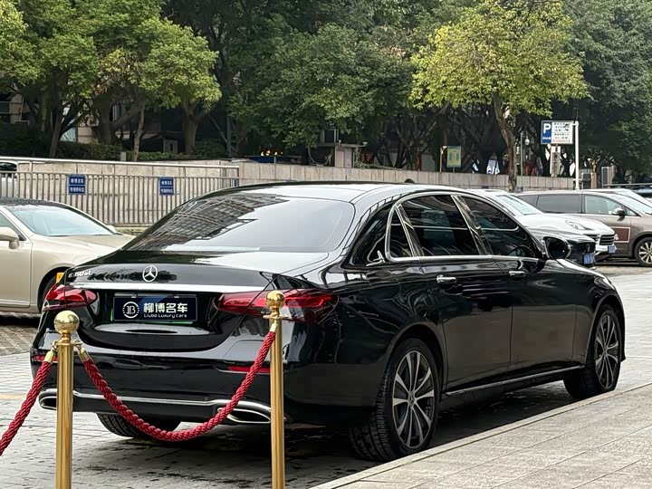 Фото 6 - Mercedes-Benz E-Class Hybrid