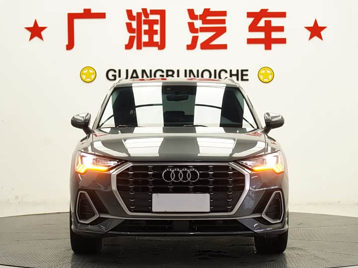 Фото 2 - Audi Q3