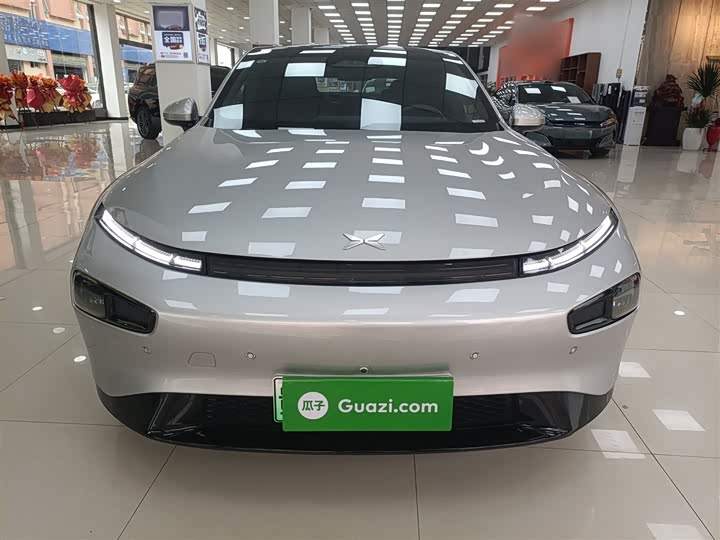 Фото 3 - XPeng P7