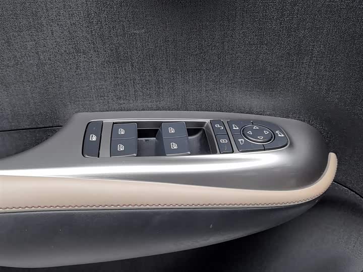 Фото 9 - BYD Dolphin