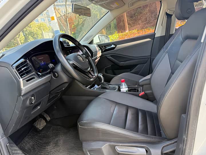 Фото 4 - Volkswagen Sagitar L