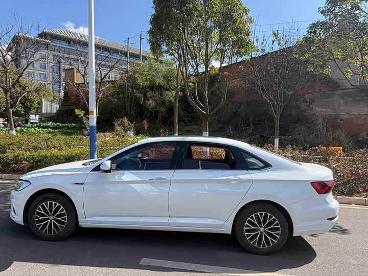 Фото 7 - Volkswagen Sagitar L