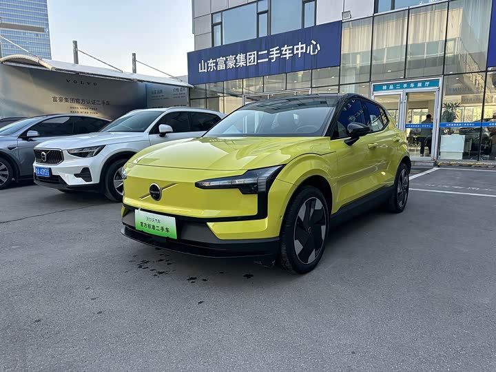 Фото 1 - Volvo EX30