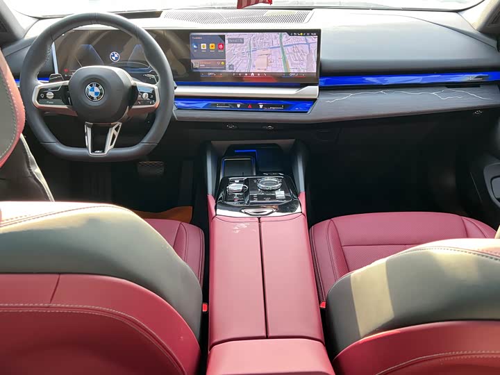 Фото 5 - BMW 5 Series