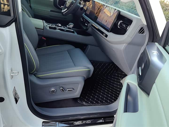 Фото 8 - BAIC Beijing BJ40 Hybrid