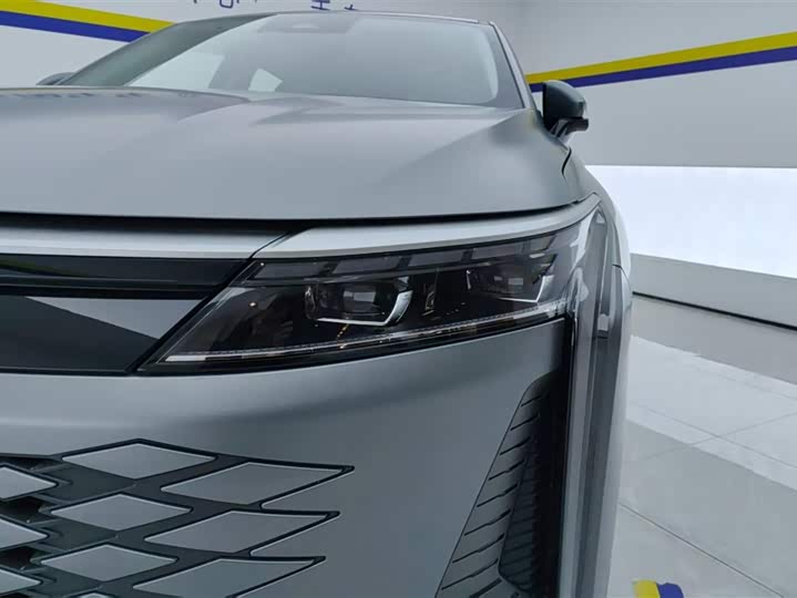 Фото 5 - Exeed RX C-DM Hybrid