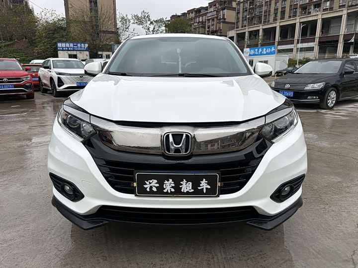 Фото 2 - Honda Vezel