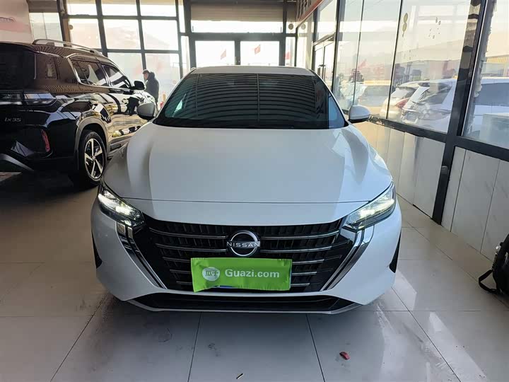 Фото 3 - Nissan Sylphy