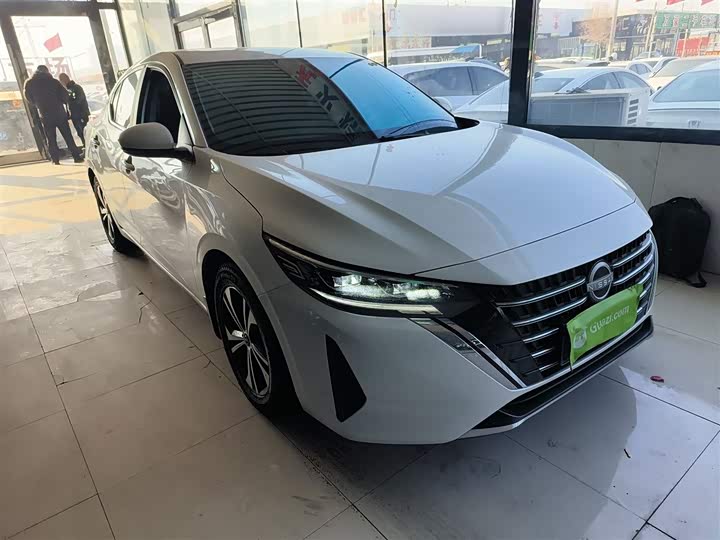 Фото 4 - Nissan Sylphy