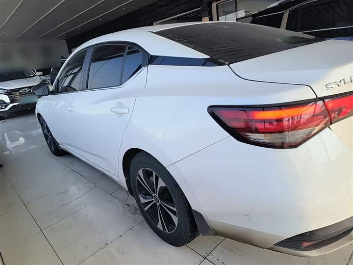 Фото 5 - Nissan Sylphy